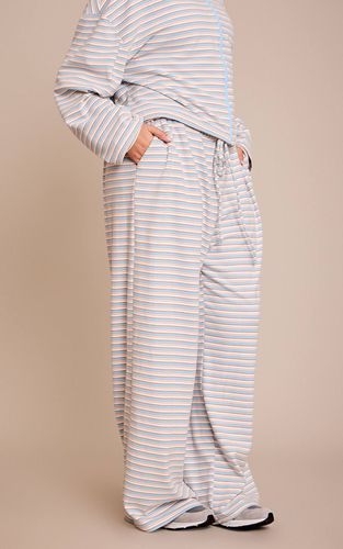 Light Blue Ensemble Coordonné Jogging Jambe Droite En Molleton Doux Rayé Grande Taille | Taille 2XL - PrettyLittleThing - Modalova