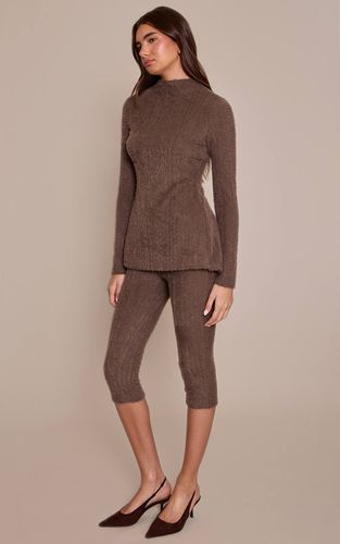 Deep Taupe Ensemble Capri Texturé Brossé Coordonné | Taille 42 - PrettyLittleThing - Modalova