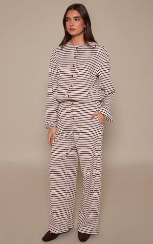 Dark Brown Pantalon Décontracté Côtelé Doux À Rayures Avec Taille Élastiquée Ensemble Coordonné | Taille 32 - PrettyLittleThing - Modalova