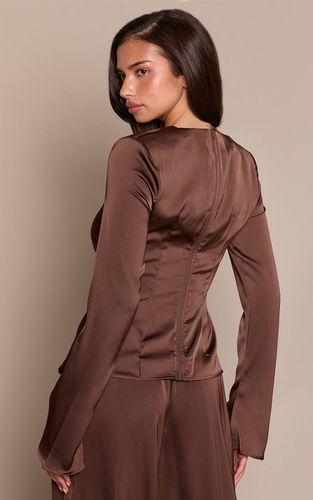 Dark Brown Top En Satin À Manches Longues Avec Taille Torsadée | Taille 34 - PrettyLittleThing - Modalova