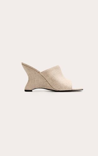 Natural Mules À Empeigne Haute En Faux Lin Avec Semelles Compensées Galbées | Taille 38 - PrettyLittleThing - Modalova