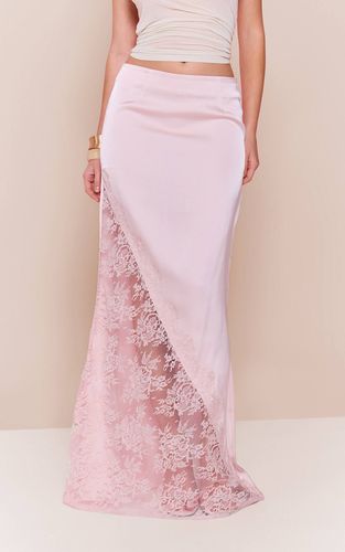 Light Pink Jupe Longue Asymétrique En Satin Avec Bordure En Dentelle | Taille 42 - PrettyLittleThing - Modalova