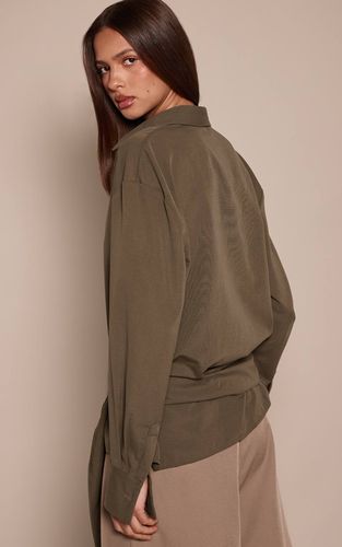 Dark Olive Chemise Oversize À Rayures Avec Taille Nouée | Taille 42 - PrettyLittleThing - Modalova