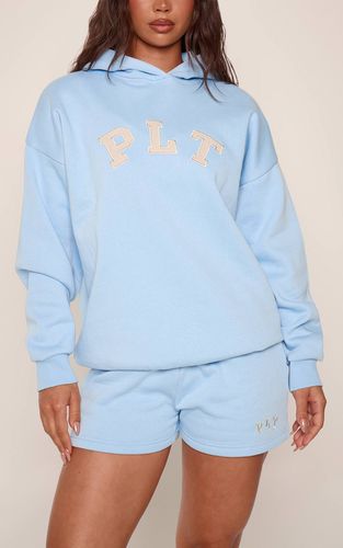 Light Blue Short Molleton Logo PLT Contrasté | Taille XS - PrettyLittleThing - Modalova