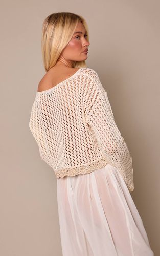 Oatmeal Haut Épaules Dénudées Ample En Crochet Ajouré | Taille XS - PrettyLittleThing - Modalova