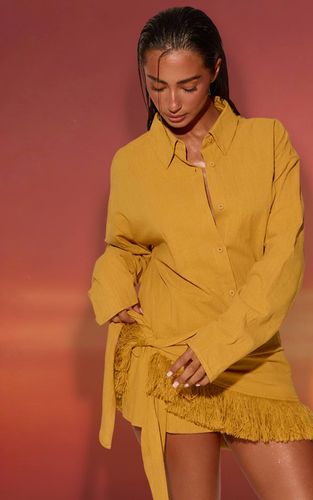 Mustard Paréo À Ourlet À Pompons Effet Lin | Taille XS - PrettyLittleThing - Modalova