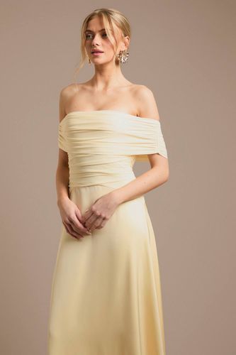 Robe De Demoiselle D'honneur Bardot En Tulle Et Satin | Taille 18 - Oasis - Modalova