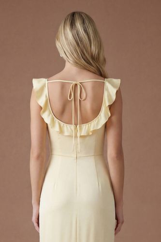 Robe Longue De Demoiselle D'honneur En Satin À Encolure Carrée À Volants | Taille 46 - Oasis - Modalova