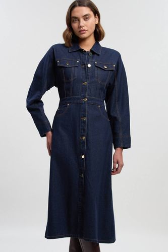 Robe Chemise en Denim à Manches avec Boutonnage Devant | Taille 12 - KarenMillen - Modalova