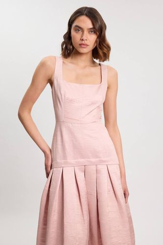 Robe Midi Ajustée À Jupe Ample En Sergé Texturé | Taille 16 - KarenMillen - Modalova