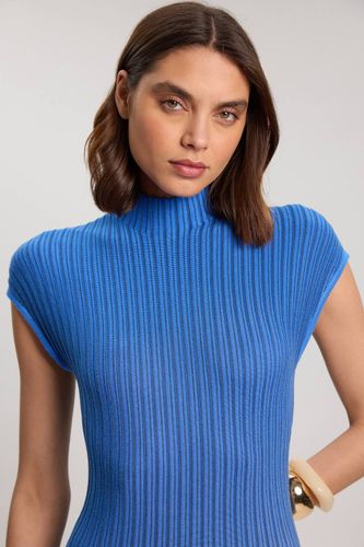 Robe Maxi Tricot Ombré Col Montant Sans Manches Petite | Taille Medium - KarenMillen - Modalova