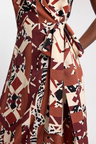Robe Mi-longue En Crêpe De Viscose À Imprimé Abstrait Et Col Licou | Taille 16 - KarenMillen - Modalova