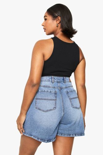 Short en denim pour maman Plus | Taille 56 - boohoo - Modalova