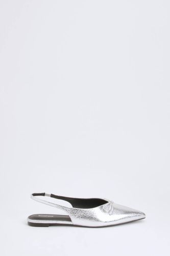 Ballerines à Bride Arrière Pointues avec Détail Nœud | Taille 40 - boohoo - Modalova