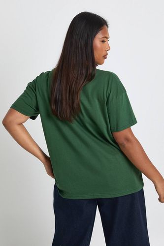 Plus Basic T-shirt oversize à manches courtes | Taille 48 - boohoo - Modalova