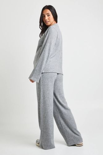 Cardigan ample à côtes douces pour maternité & Pantalon à jambes larges | Taille 44 - boohoo - Modalova