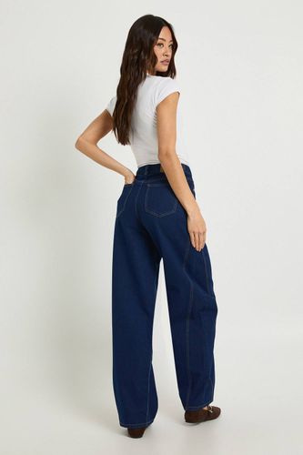 Jean Grande Taille Taille Mi-haute Jambe Tonneau Couture Torsadée | Taille 44 - boohoo - Modalova