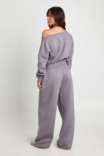 Ensemble de Survêtement Sweat à Épaules Dénudées et Jogging Plissé | Taille Medium - boohoo - Modalova