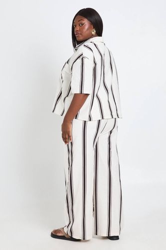 Pantalon Large Grande Taille À En Lin | Taille 48 - boohoo - Modalova