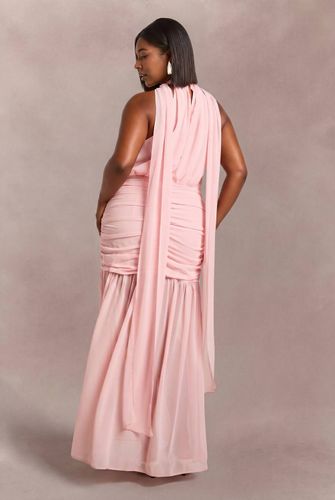 Robe Longue Évasée Grande Taille Avec Col Licou Et Détail Foulard | Taille 48 - boohoo - Modalova