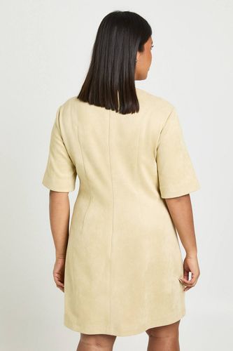 Robe T-shirt Ample en Synthétique Grande Taille | Taille 48 - boohoo - Modalova
