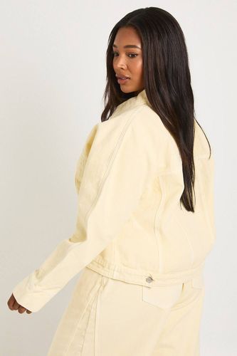 Surchemise En Jean Grande Taille | Taille 48 - boohoo - Modalova