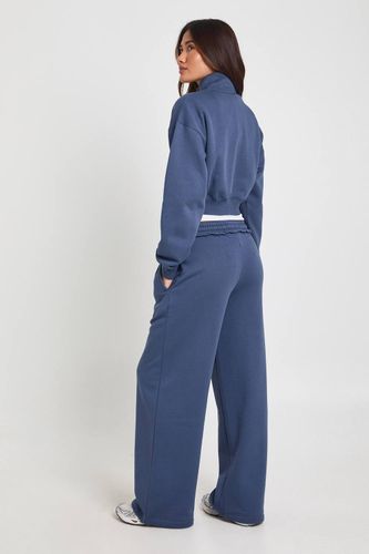 Ensemble De Jogging Sweat-shirt Ajusté Col Cheminée Et Pantalon Droit | Taille Medium - boohoo - Modalova
