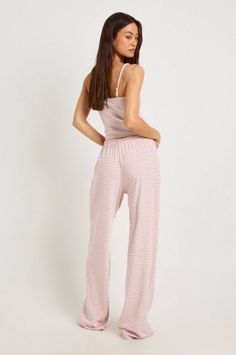 Ensemble Pyjama Grande Taille Caraco Et Pantalon Côtelé Doux À Rayures | Taille 46 - boohoo - Modalova