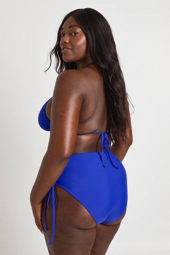 Bas De Bikini Grande Taille Taille Haute Gainant Avec Fronces | Taille 54 - boohoo - Modalova