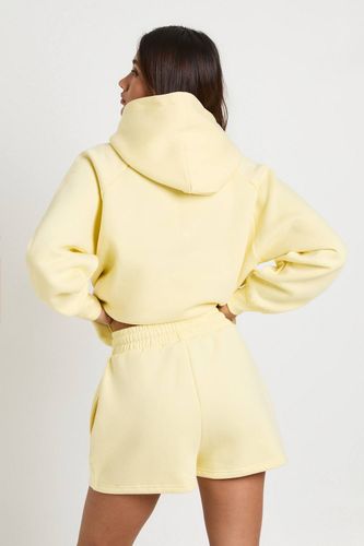 Short Molletonné Taille Haute Avec Cordon De Serrage Interne | Taille Medium - boohoo - Modalova