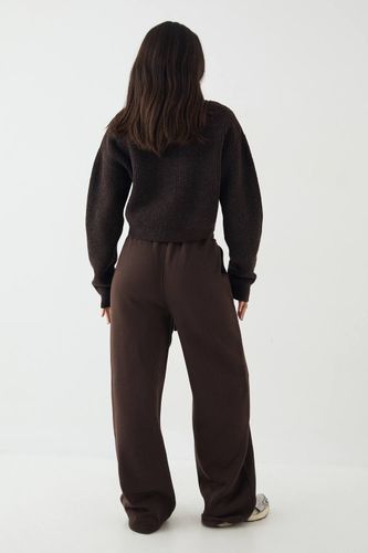 Jogging à Jambe Droite avec Appliqué en Tissu Assorti | Taille 2XL - DSGN Studio - Modalova