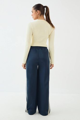 Jogging Tricot à Rayures Latérales Jambe Droite | Taille Medium - DSGN Studio - Modalova