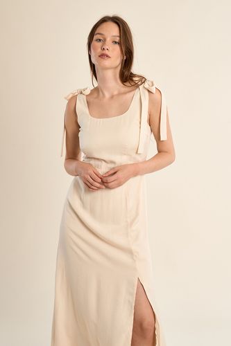 Robe longue à nouer, effet satiné - Molly Bracken - Modalova