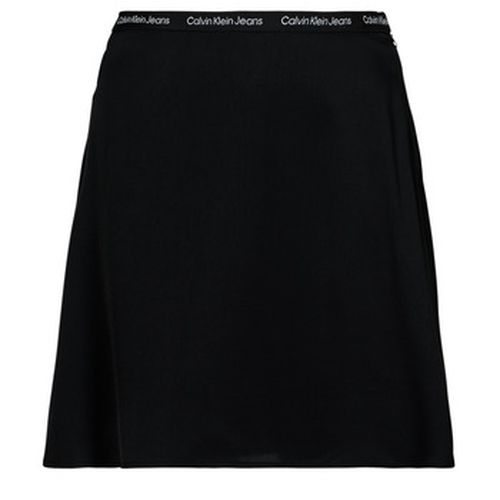 Jupes courtes LOGO ELASTIC SKIRT - Calvin Klein Jeans - Modalova