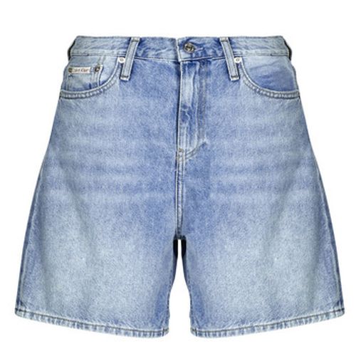 Short Calvin Klein Jeans MOM SHORT - Calvin Klein Jeans - Modalova