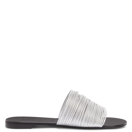 Giuseppe Zanotti CLIO FLAT - Giuseppe Zanotti - Modalova