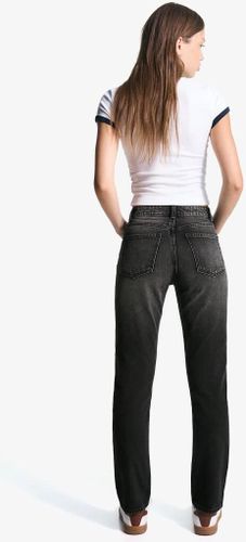 Jean mom confort Ã  taille haute - Noir Noir 34 female - Bershka - Modalova