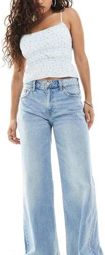 Petite - Jean large Ã  taille haute - Bleu clair dÃ©lavÃ© Bleu 42 female - Bershka - Modalova