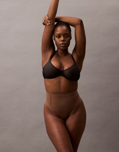 ExclusivitÃ© ASOS - Shapewear - String gainant Ã  compression extra ferme - Marron Marron XXL female - Calvin Klein - Modalova