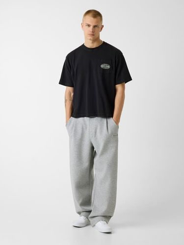 T-Shirt Boxy - Guess - Modalova