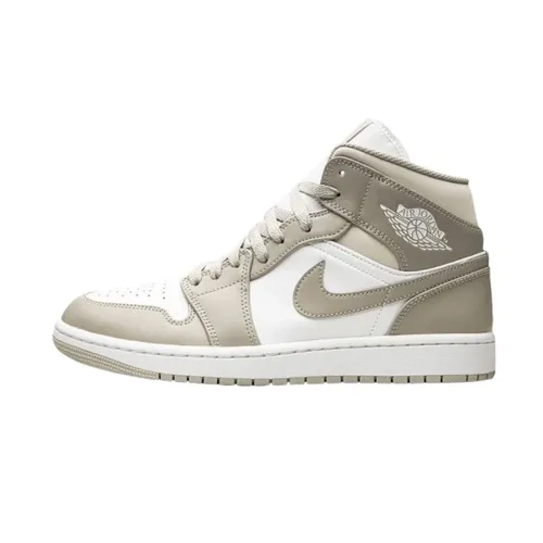 Jordan - Shoes > Sneakers - Beige - Jordan - Modalova