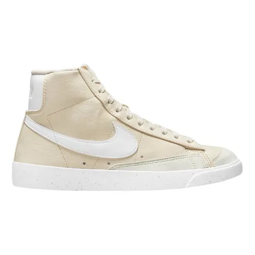 Nike - Shoes > Sneakers - Brown - Nike - Modalova