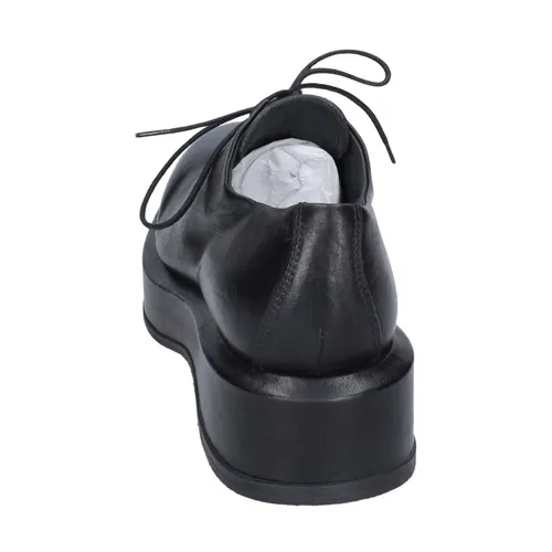 Shoes > Flats > Laced Shoes - - Moma - Modalova
