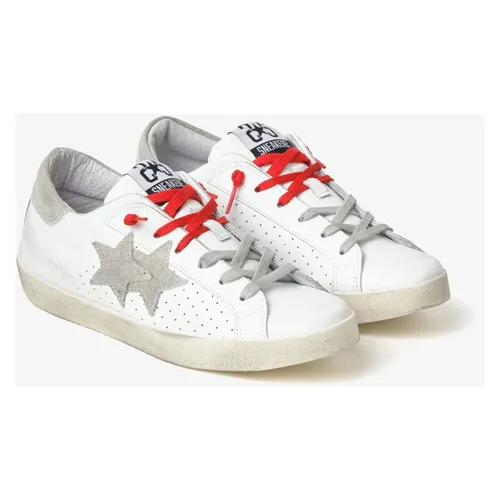Star - Shoes > Sneakers - White - 2Star - Modalova