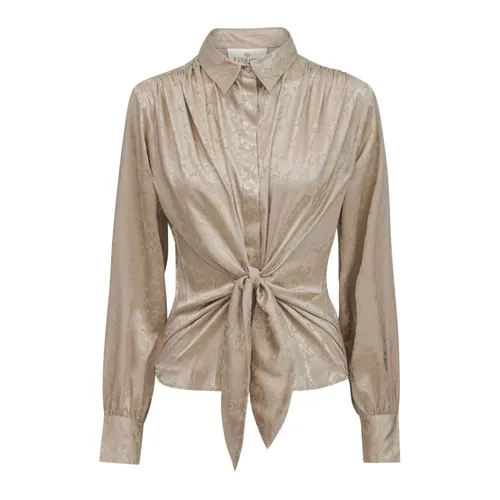 Blouses & Shirts > Shirts - - Karmamia - Modalova