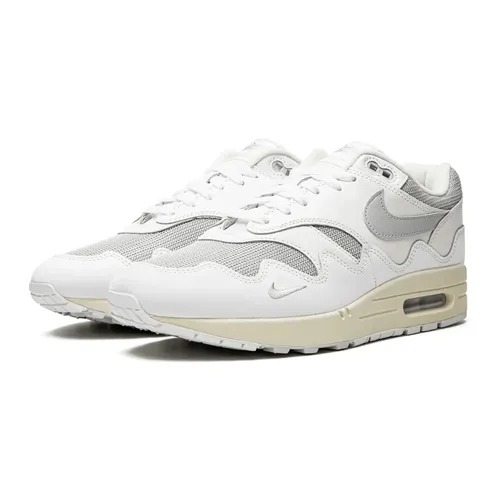 Nike - Shoes > Sneakers - White - Nike - Modalova
