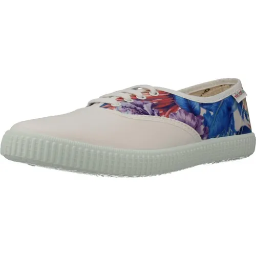 Shoes > Sneakers - - Victoria - Modalova