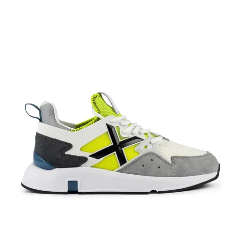 Shoes > Sneakers - - Munich - Modalova