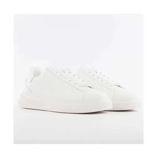 Guess - Shoes > Sneakers - White - Guess - Modalova
