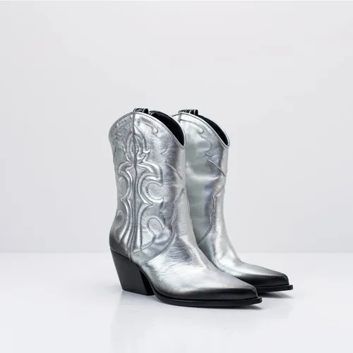 Shoes > Boots > Cowboy Boots - - Elena Iachi - Modalova